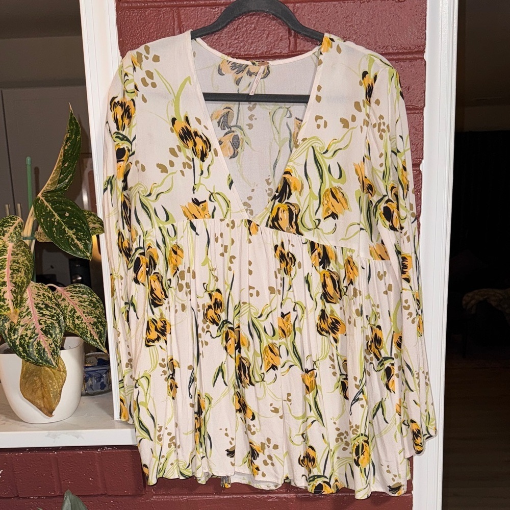 Free People Floral V-Neck Blouse in Cream and Yellow Small